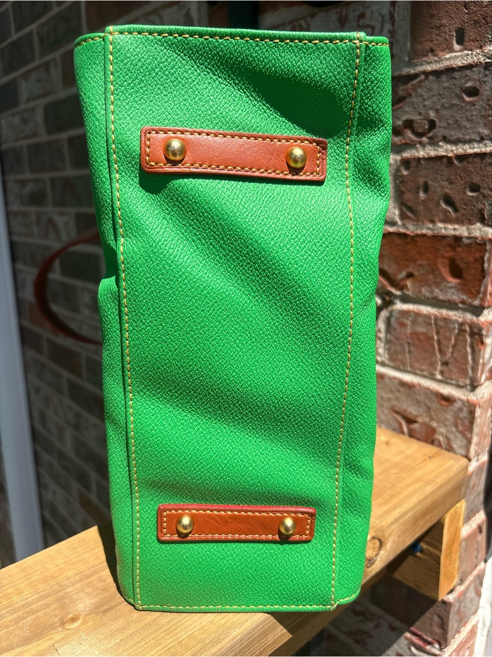 Dooney & Bourke vintage vibrant green leather shopper tote handbag - Picture 8 of 11